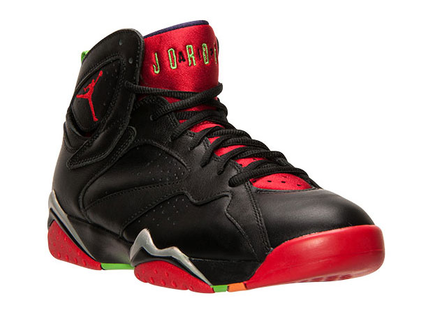 jordan-7-marvin-martian-retail-2