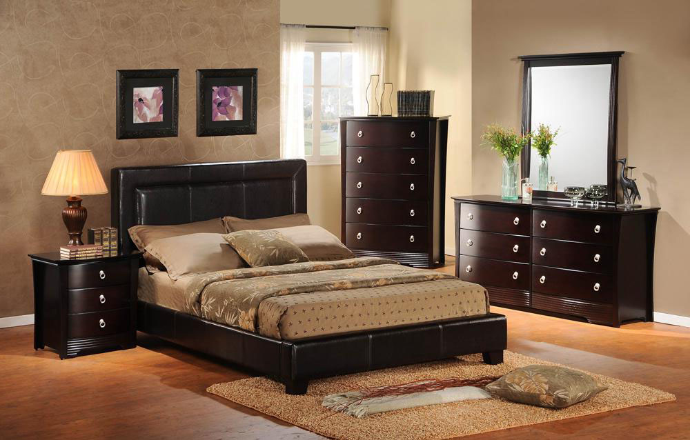 Dark-Cherry-Bedroom-Furniture-Theme-Ideas